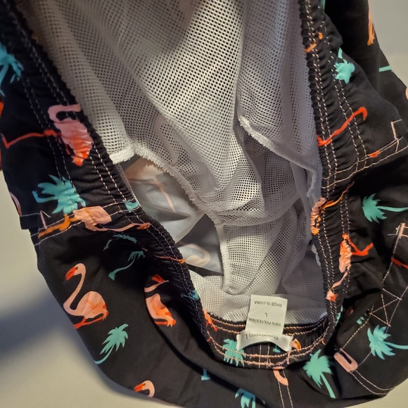 RAISEVERN Swim Trunks Flamingo Print Large NWOT - Picture 4 of 4
